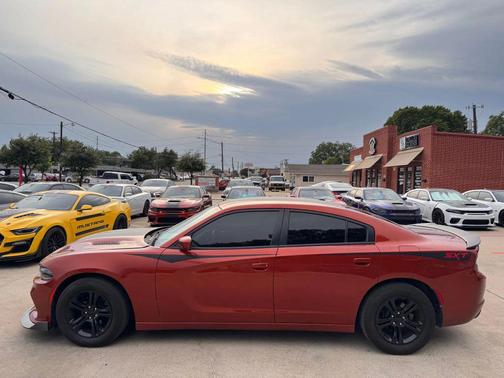 2020 Dodge Charger SXT