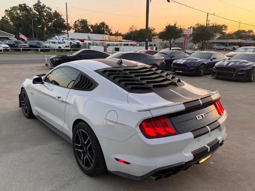 2021 Ford Mustang GT