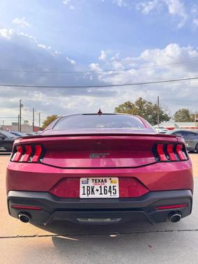 2025 Ford Mustang GT Premium