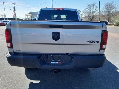 Billet Silver Metallic Clearcoat 2021 RAM 1500 Classic SLT