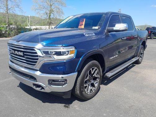 Patriot Blue Pearlcoat 2022 RAM 1500 Longhorn