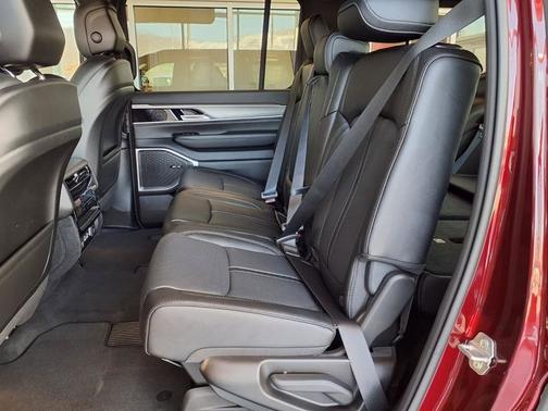 Velvet Red Pearlcoat 2026 Jeep Grand Wagoneer Limited Altitude