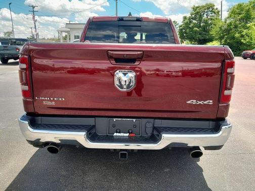 Delmonico Red Pearlcoat 2023 RAM 1500 Limited