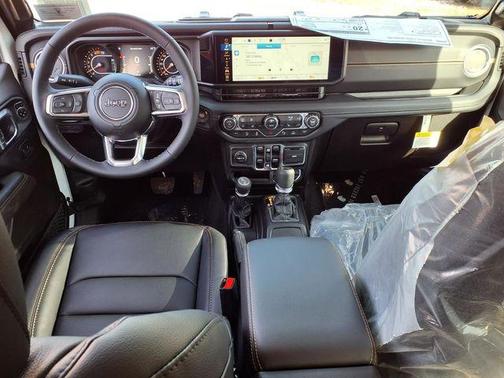 Bright White Clearcoat 2026 Jeep Wrangler Sahara