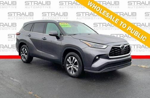 2022 Toyota Highlander XLE