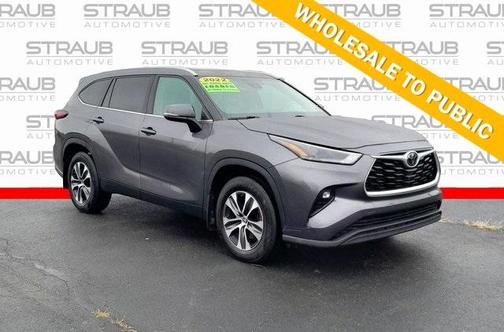 2022 Toyota Highlander XLE