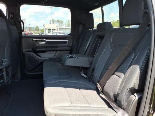 Diamond Black 2026 RAM 1500 Big Horn/Lone Star