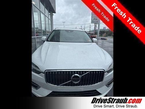 Crystal White 2021 Volvo XC60 Recharge Plug-In Hybrid T8 Inscription