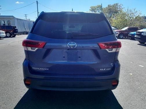 2018 Toyota Highlander 