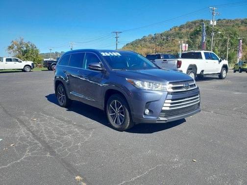 2018 Toyota Highlander 