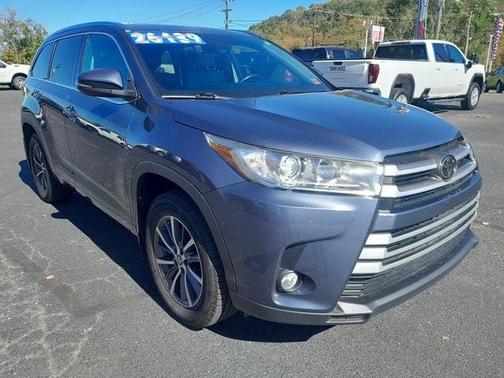 2018 Toyota Highlander 