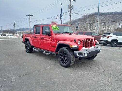 2022 Jeep Gladiator Sport
