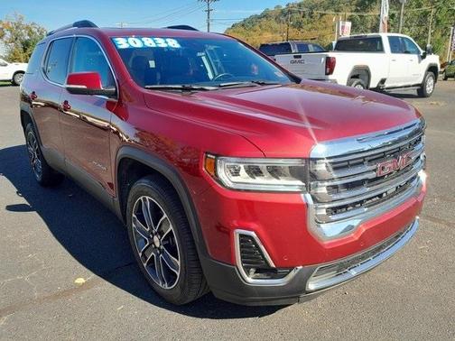 2022 GMC Acadia SLT