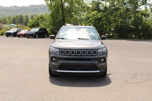 Granite Crystal Metallic Clearcoat 2022 Jeep Compass Limited