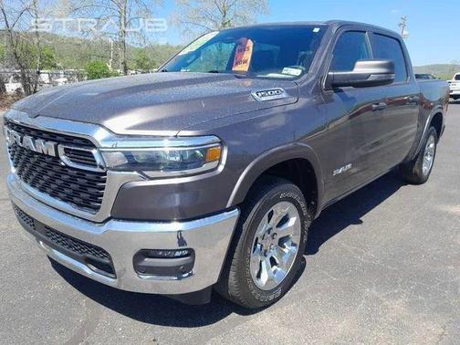 Granite Crystal Metallic Clearcoat 2026 RAM 1500 Big Horn/Lone Star