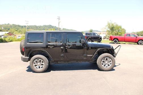 Black Clearcoat 2017 Jeep Wrangler Unlimited Rubicon