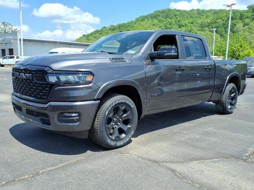 Granite Crystal Clearcoat Metallic 2026 RAM 1500 Big Horn/Lone Star