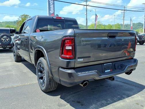 Granite Crystal Clearcoat Metallic 2026 RAM 1500 Big Horn/Lone Star
