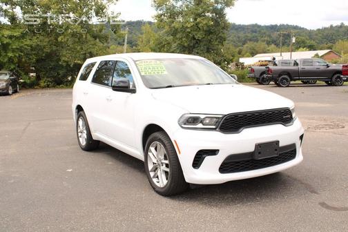 White Knuckle Clearcoat 2023 Dodge Durango GT AWD