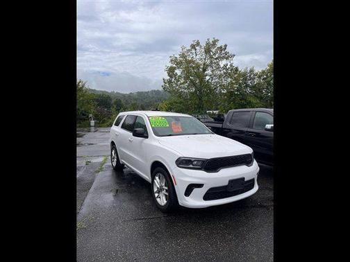 White Knuckle Clearcoat 2023 Dodge Durango GT AWD