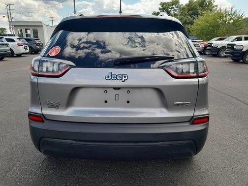 2020 Jeep Cherokee Latitude