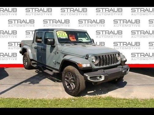 Anvil Clearcoat 2025 Jeep Gladiator Sport S