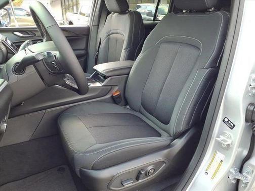 Silver Zynith 2025 Jeep Grand Cherokee Laredo X