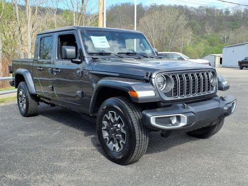 Granite Crystal Clearcoat Metallic 2026 Jeep Gladiator Sport