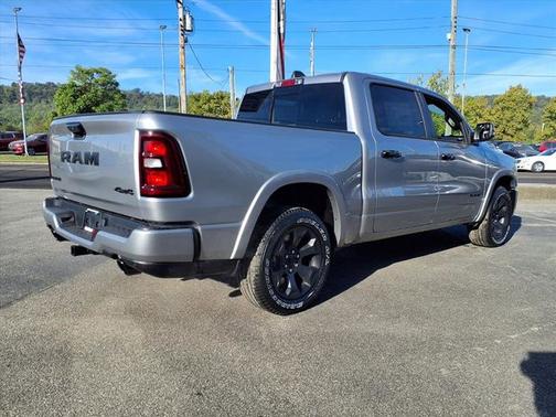 Billet Silver Metallic Clearcoat 2026 RAM 1500 Big Horn/Lone Star