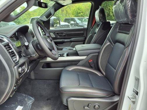 Bright White Clearcoat 2026 RAM 1500 Laramie