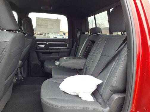 Molten Red Pearlcoat 2026 RAM 2500 Big Horn