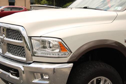 Pearl White 2017 RAM 3500 Laramie
