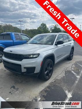 2023 Jeep Grand Cherokee L Laredo