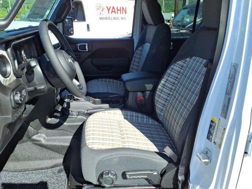 Bright White Clearcoat 2026 Jeep Wrangler Sport