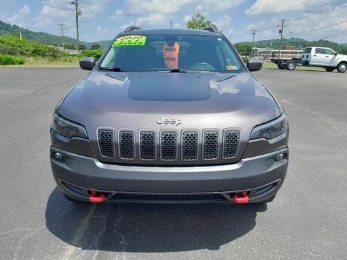 2020 Jeep Cherokee Trailhawk