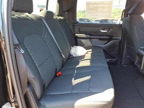 Diamond Black 2026 RAM 1500 Express