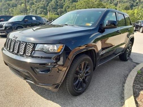 2021 Jeep Grand Cherokee Laredo X