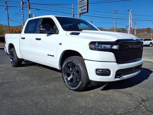 Bright White Clearcoat 2026 RAM 1500 Big Horn/Lone Star