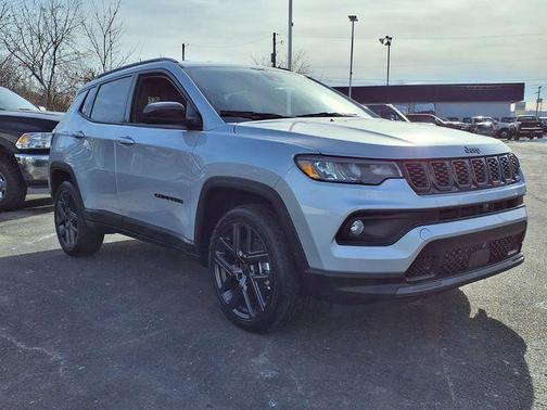Silver Zynith 2026 Jeep Compass Latitude