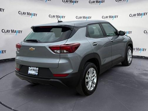 Sterling Gray Metallic 2023 Chevrolet Trailblazer LS