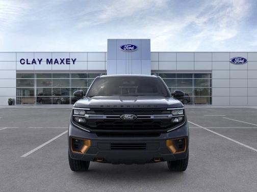 Agate Black Metallic 2026 Ford Expedition Tremor