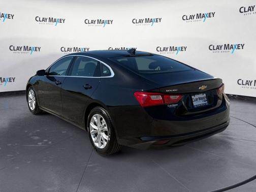 Mosaic Black Metallic 2023 Chevrolet Malibu FWD 1LT