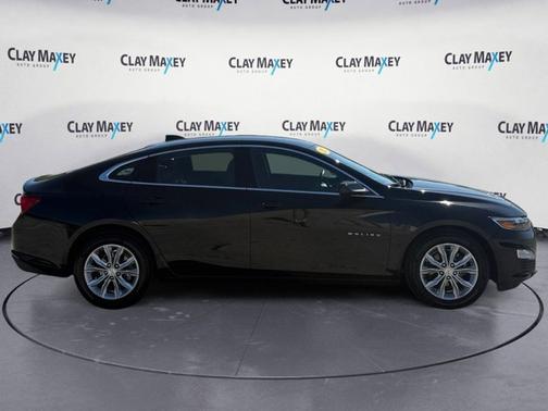 Mosaic Black Metallic 2023 Chevrolet Malibu FWD 1LT