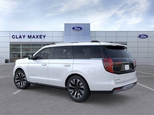Star White Metallic Tri-Coat 2026 Ford Expedition Platinum