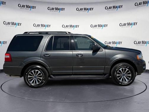 Magnetic 2017 Ford Expedition XLT