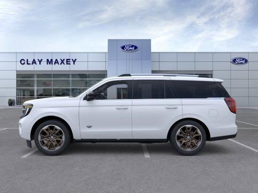 Star White Metallic Tri-Coat 2026 Ford Expedition King Ranch