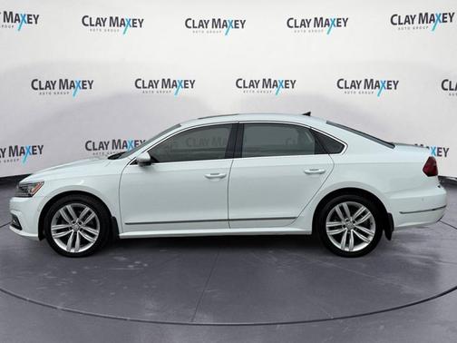 Pure White 2017 Volkswagen Passat 1.8T SEL Premium