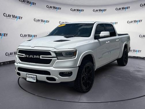 Bright White Clearcoat 2022 RAM 1500 Laramie