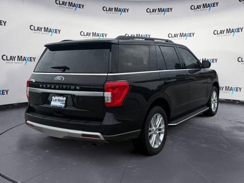 Agate Black Metallic 2022 Ford Expedition XLT