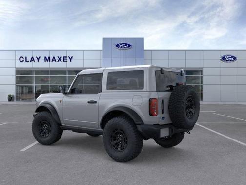 Avalanche Gray 2026 Ford Bronco Badlands